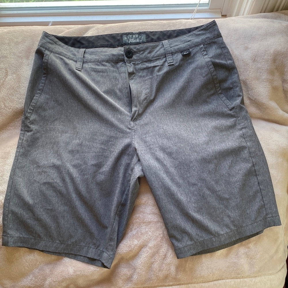 Men’s Nitrous Black Shorts (size 32)